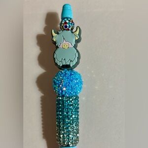 NEW Turquoise Highland Cow Character Beaded Pen